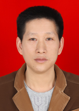 曾存粮.JPG